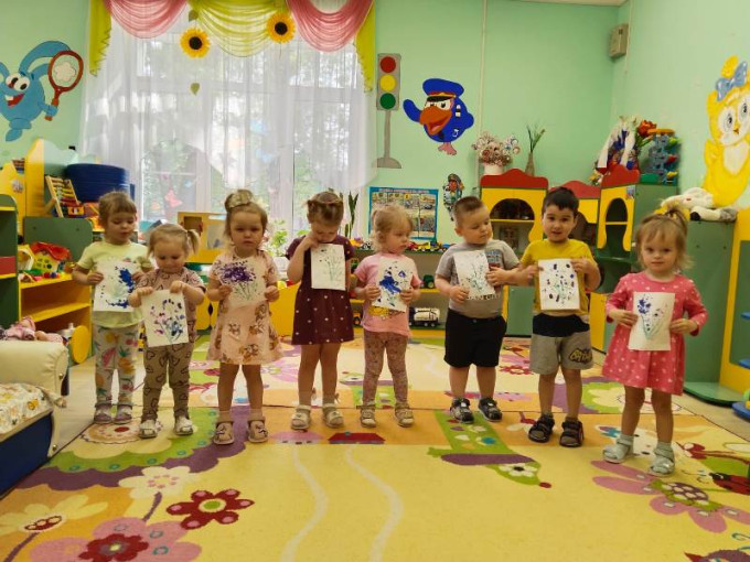 Международный день сирени Международный день сирени.